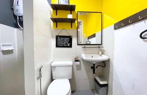 Tanay Villa | Blackwood Nature Villa with Pool and Trail