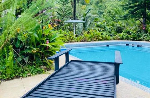 Tanay Villa | Blackwood Nature Villa with Pool and Trail