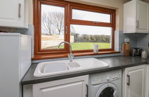 Llanllwchaiarn Cottage | Blaenferwig