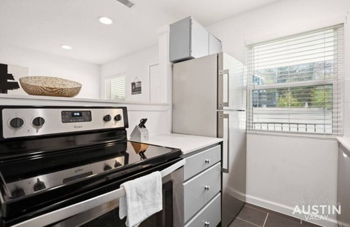 Clarksville Condo | Blanco #301 xxxxxxxx