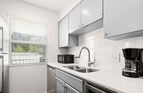 Clarksville Condo | Blanco #301 xxxxxxxx