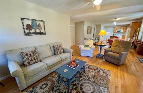 Lansing House | Blessed on the New River