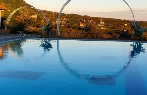 Trawas Hotel | Blessing Hills Family Resort & Hotel