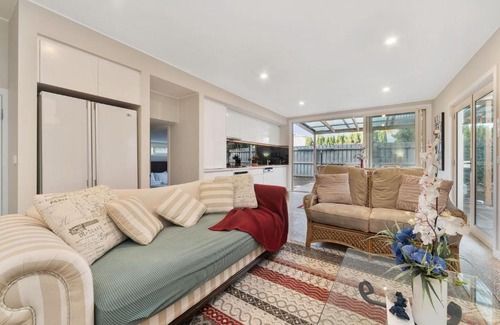 Rye House | Bliss On The Bay Downstairs