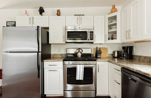 Boulder Bay Cabin | Blissful Bay Cabin + Block from Boulder Bay