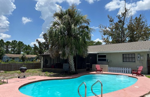 Pine Hills House | Blissful escape nDelightful 3-bedroom house, warm water swimming pool in Orlando