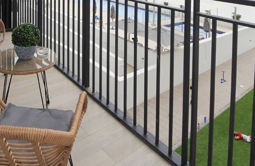 Al Raha Beach Apartment | Bloomfields 1BR Canal View in Waters Edge Yas