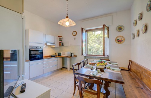Belgirate Villa | Blooming Villa Cos Lake View, Belgirate, Italy