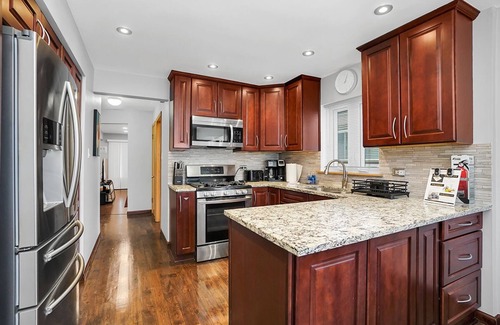 Bloomingdale House | Bloomingdale FHS Rentaln