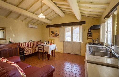 Pieve di Chio House | Blue apartment
