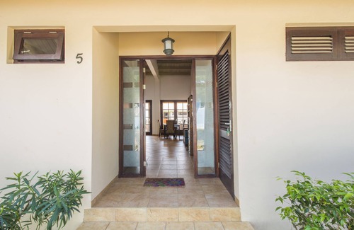 Sint Michiel Resort | Blue Bay Bungalows
