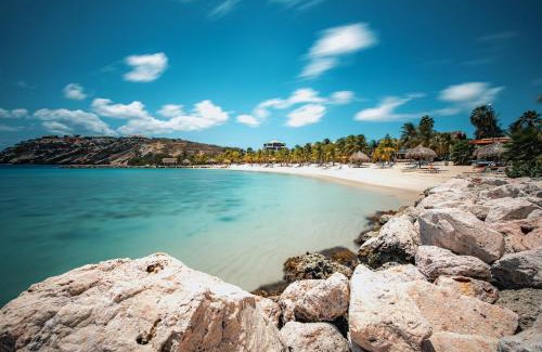 Sint Michiel Apartment | Blue Bay Resort luxury apartment Green View