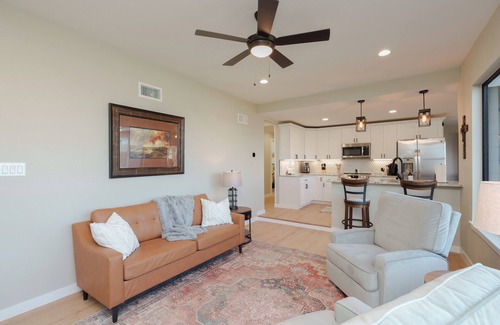 Little Elm House | Blue Bayou on Lake Lewisville. Charming 2-bedroom Lake House