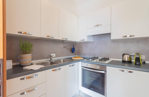 Colonno Apartment | Blue Bliss Apartment