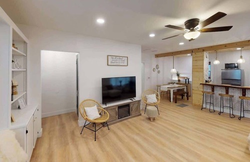 Wichita House | Blue Bungalow: Bright and Beautiful