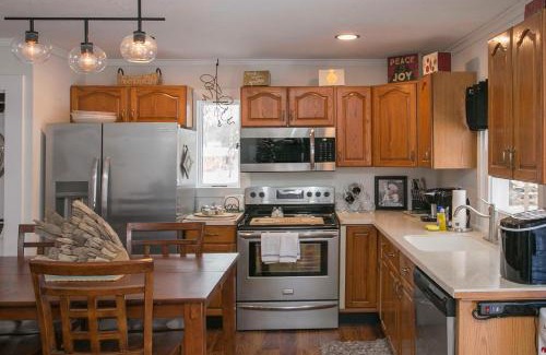 Valois House | Blue Bungalow