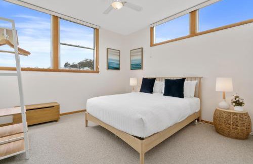 Alonnah House | Blue Cottage Bruny Island