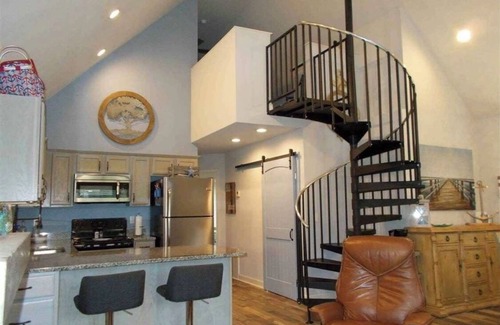 Counce House | Blue Cottage Pickwick, Tn