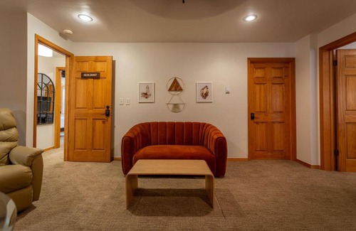 Salida Hotel | Blue Coyote Ranch