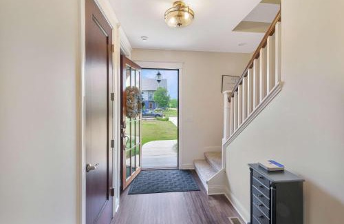Ottawa House | Blue Dog Landing