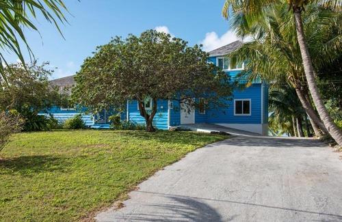 Governor's Harbour House | Blue Dream by Eleuthera Vacation Rentals