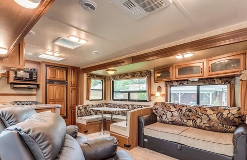 Arvada Plaza Area House | Blue Haven RV