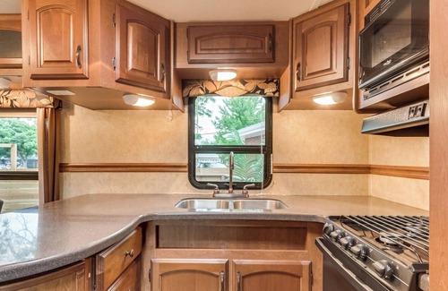 Arvada Plaza Area House | Blue Haven RV