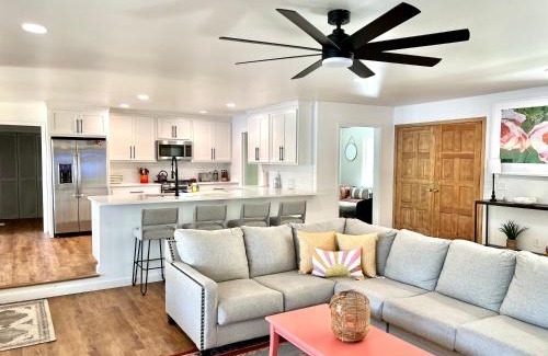 Chapin House | Blue Heron Bungalow on Lake Murray, SC