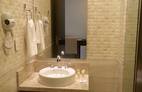 Timbo Hotel | Blue Hill Hotel