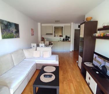 Przno Apartment | Blue Horizon Lux Apartment with Pool