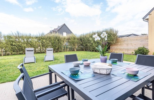 Bretteville-sur-Ay House | Blue House by Interhome