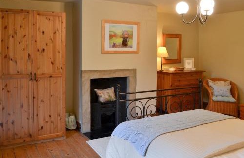 Elsdon House | Blue House Cottage
