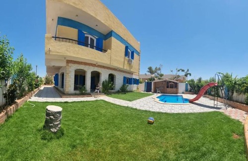 Borg el Arab Villa | Blue House
