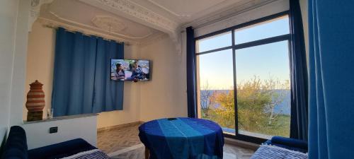 Briech Villa | Blue House