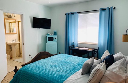 North Bay Village House | Blue House Miami