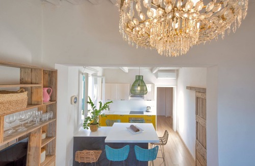 Portoferraio Old Town Apartment | Blue in Green with breathtaking views