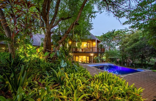 Hazyview House | Blue Jay Lodge