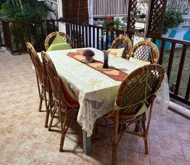 Blue Bay House | Blue Jays Holiday Home - 3 bedrooms