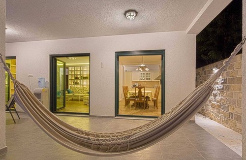 Lapcici Villa | Blue Lace Villa - 3 Bedroom Villa