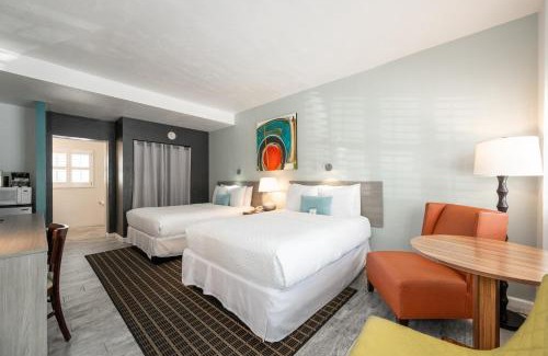 Uptown - Upper Duval Hotel | Blue Marlin Motel