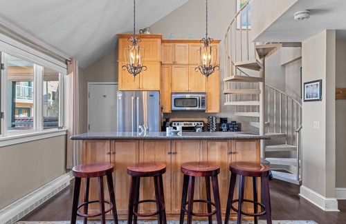Mountain Village House | Blue Mesa Lodge 40B by AvantStay | Ski In/Ski Out Unit w/Balcony!
