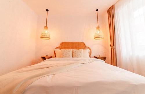 Brasov City Centre Apartment | Blue Nest Old Town Brasov