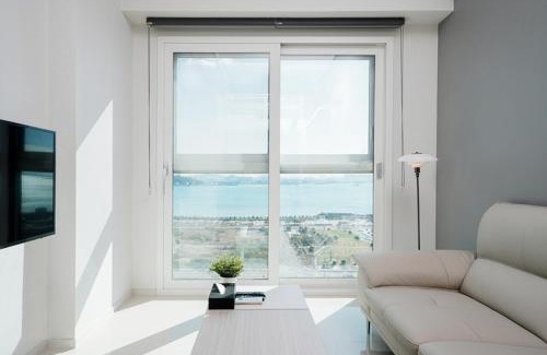 Yeongjong-dong Apartment | Blue Ocean Residence Hotel