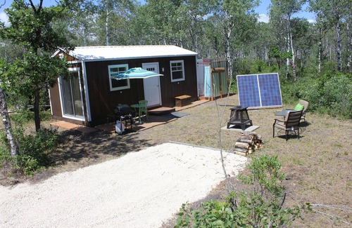 Manitoba Cabin | Blue Owl Tiny house