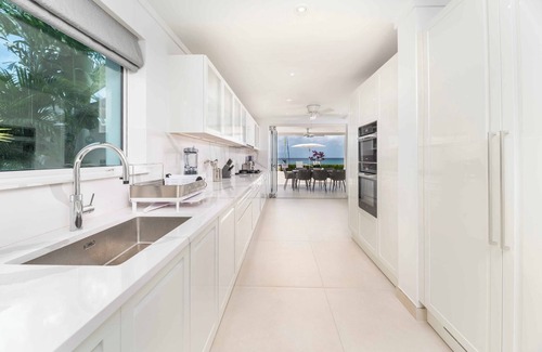 Reeds Bay Villa | Blue Oyster in Lower Carlton by Personal Villas - Luxurious Breathtaking Haven