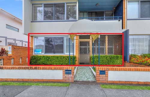 Tugun Apartment | Blue Pacific 1 Beachside neat and tidy unit in Tugun