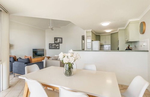 Yamba Apartment | Blue Pacific 3 | Views Across Pippi Beach