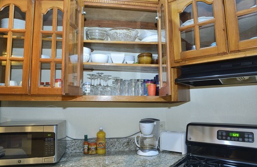 Sittee River Village Bed & Breakfast | Blue Parrot Beach House