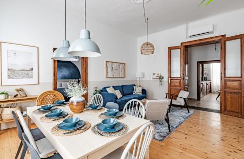 Belso-Ferencvaros Apartment | Blue Peace Downtown Apartment
