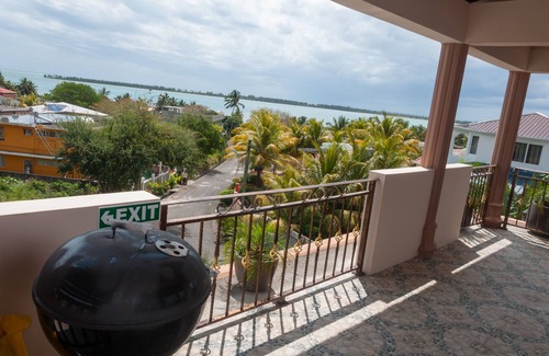 La Gaulette Villa | Blue Pearl Villa